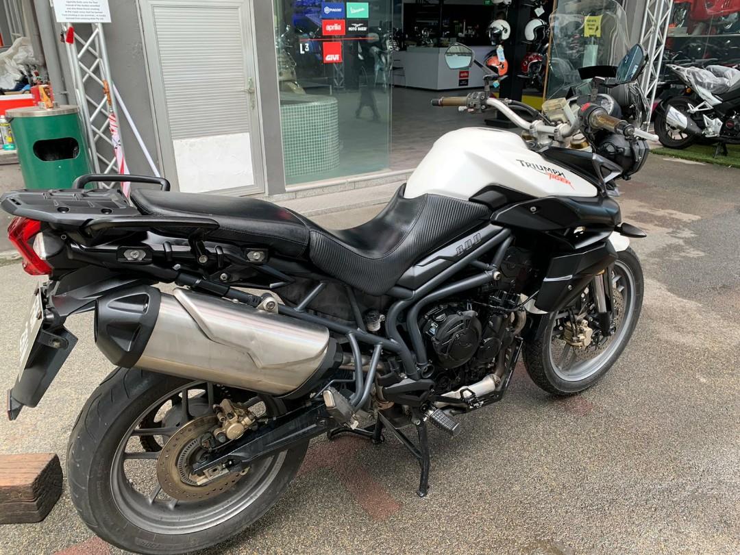 used triumph tiger 800