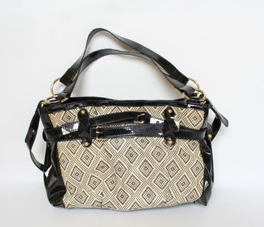 (Kategori: ) berada di . Dikirim oleh natalie_authenticpreloved (ID iklan 283897201, Gambar 1). Deskripsi: .