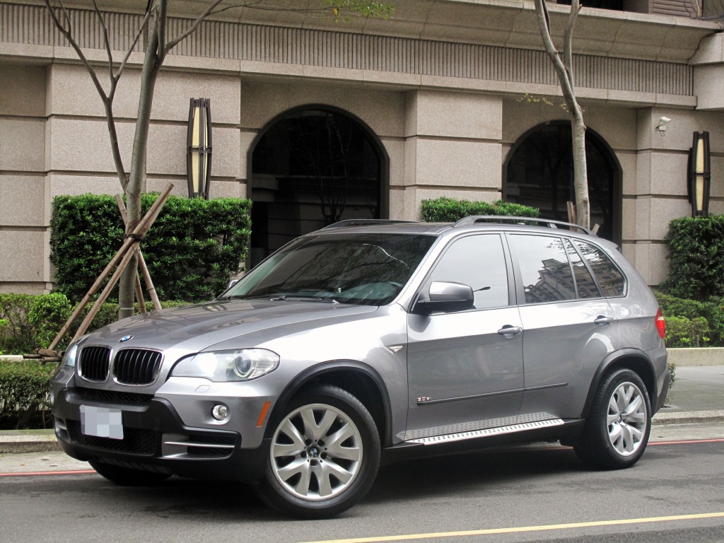 08 Bmw X5 3 0si 正七人座美規全車原钣件四傳有第三方認證save認證書 汽車 汽車出售在旋轉拍賣