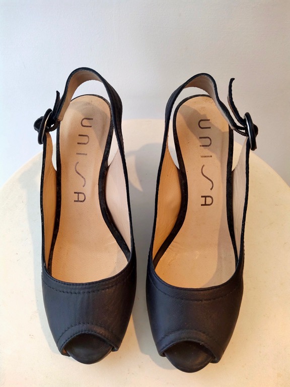 Unisa peep toe hot sale shoes