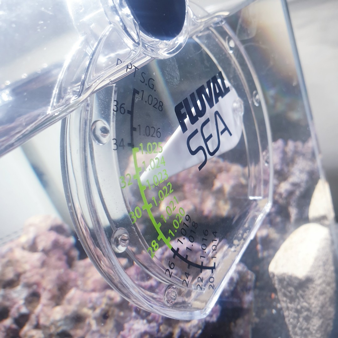Fluval Hydrometer, Pet Supplies, Homes & Other Pet Accessories on Carousell