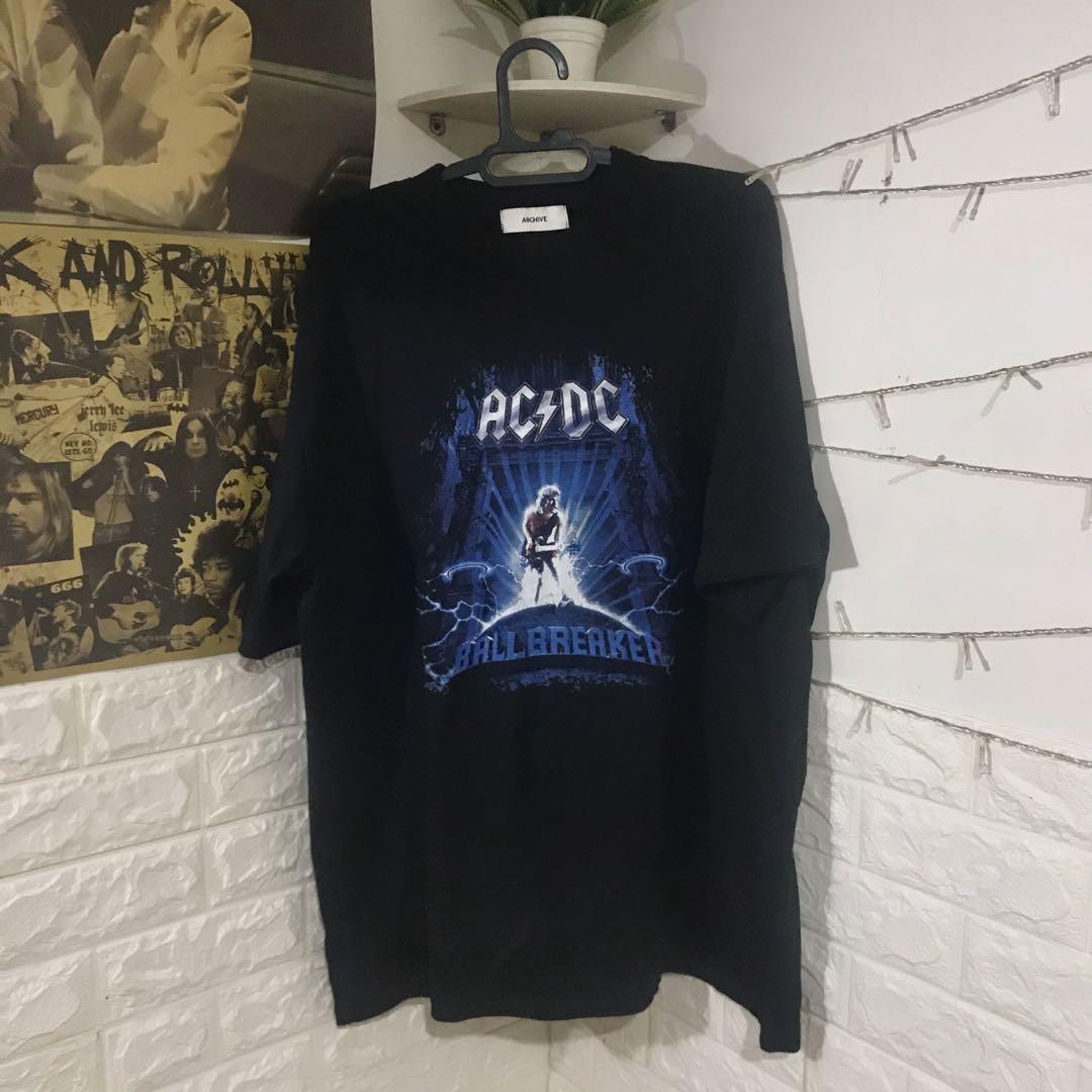 Kaos Band Acdc Men S Fashion Men S Clothes Tops On Carousell