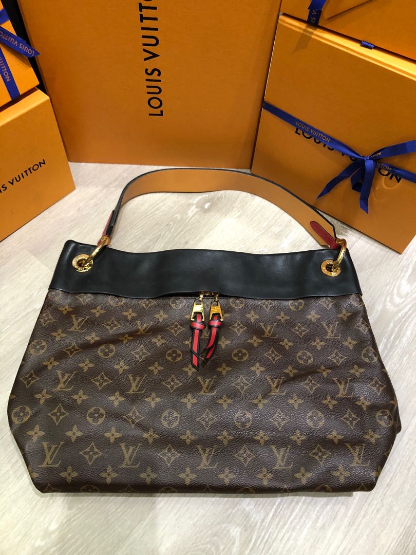 lv tuileries hobo