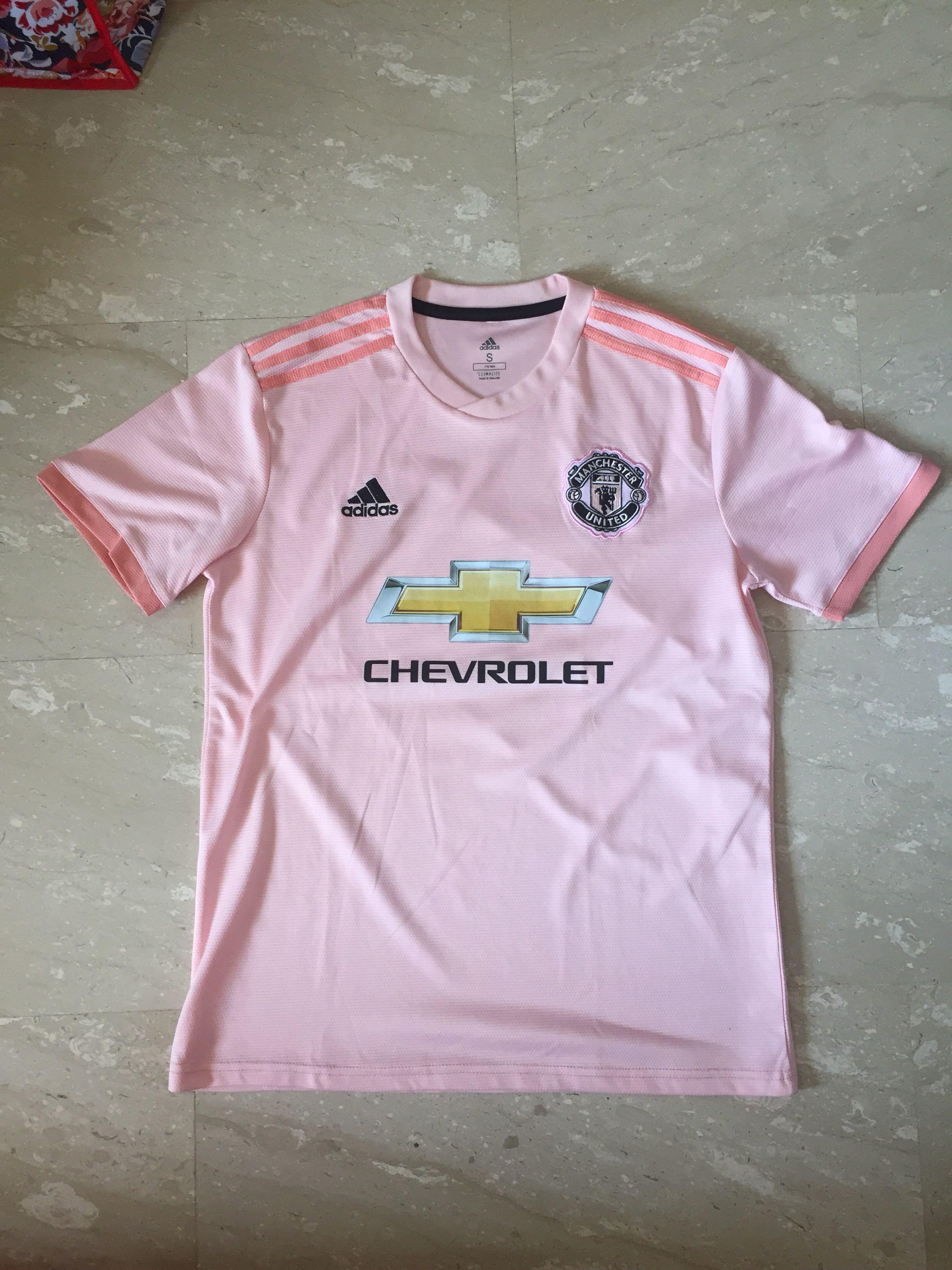 Manchester United 18 19 Pink Away Jersey Grade Original Sports Sports Apparel On Carousell