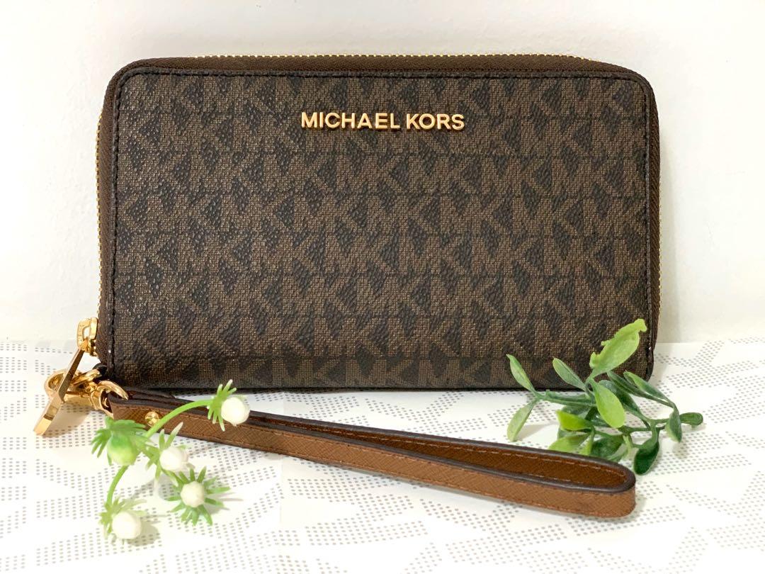 MICHEAL KORS Wallet and Phone Case for Women Original from USA Outlet Store Women s Fashion Bags Wallets Wallets Card Holders on Carousell