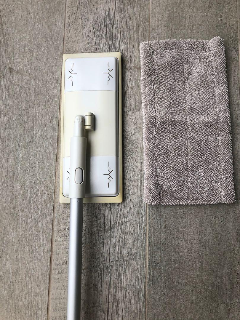 Muji Aluminum Pole cleaner with mop cloth, Furniture & Home Living