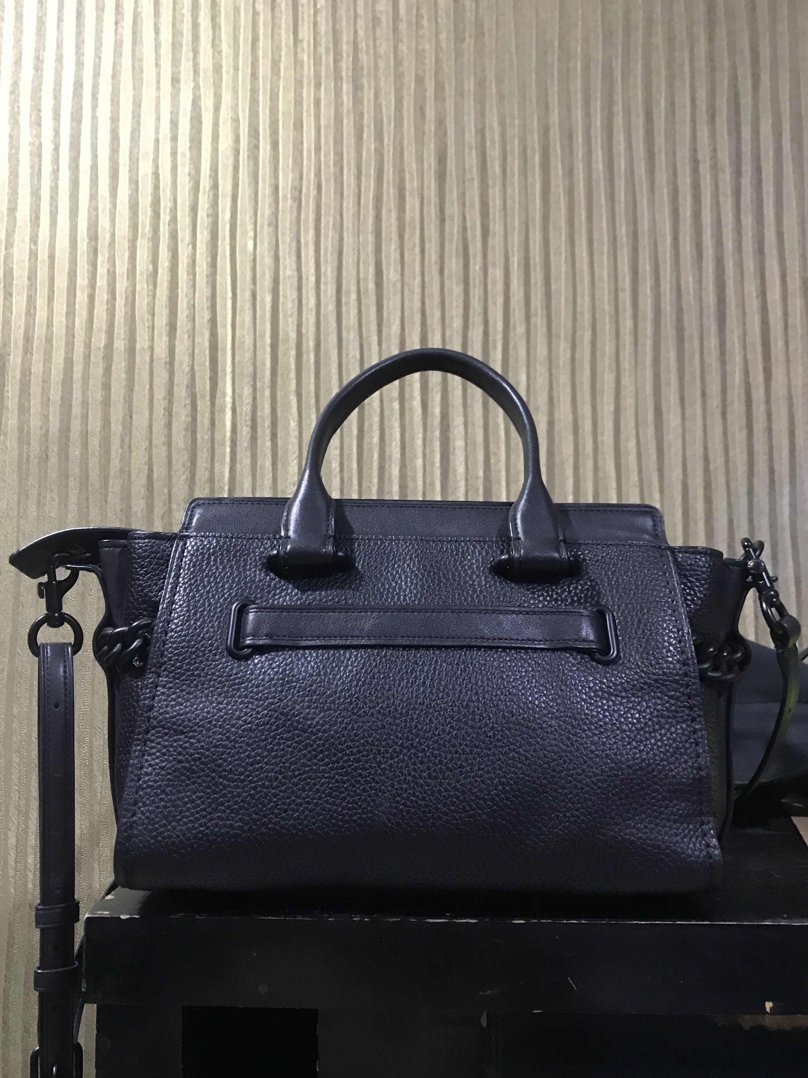 Coach swagger 27 black matte online