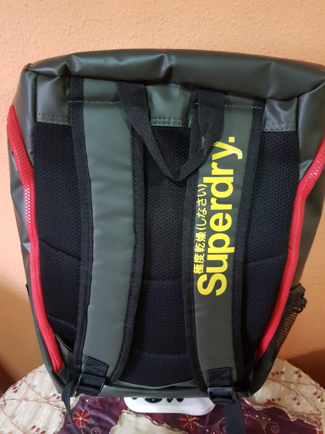 Superdry Backpack (Category: Backpacks) located in Singapore. Submitted by obral_61 (Listing ID 283974894, Image 4). Description: .