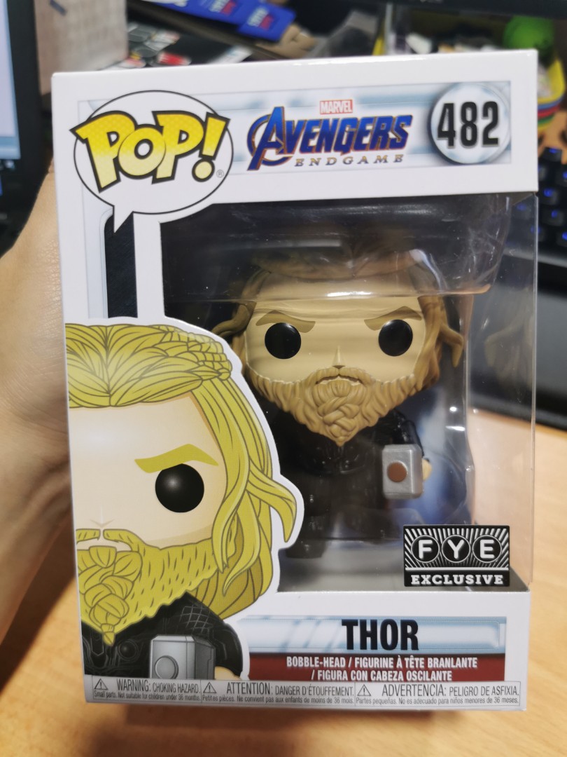 thor with mjolnir and stormbreaker pop