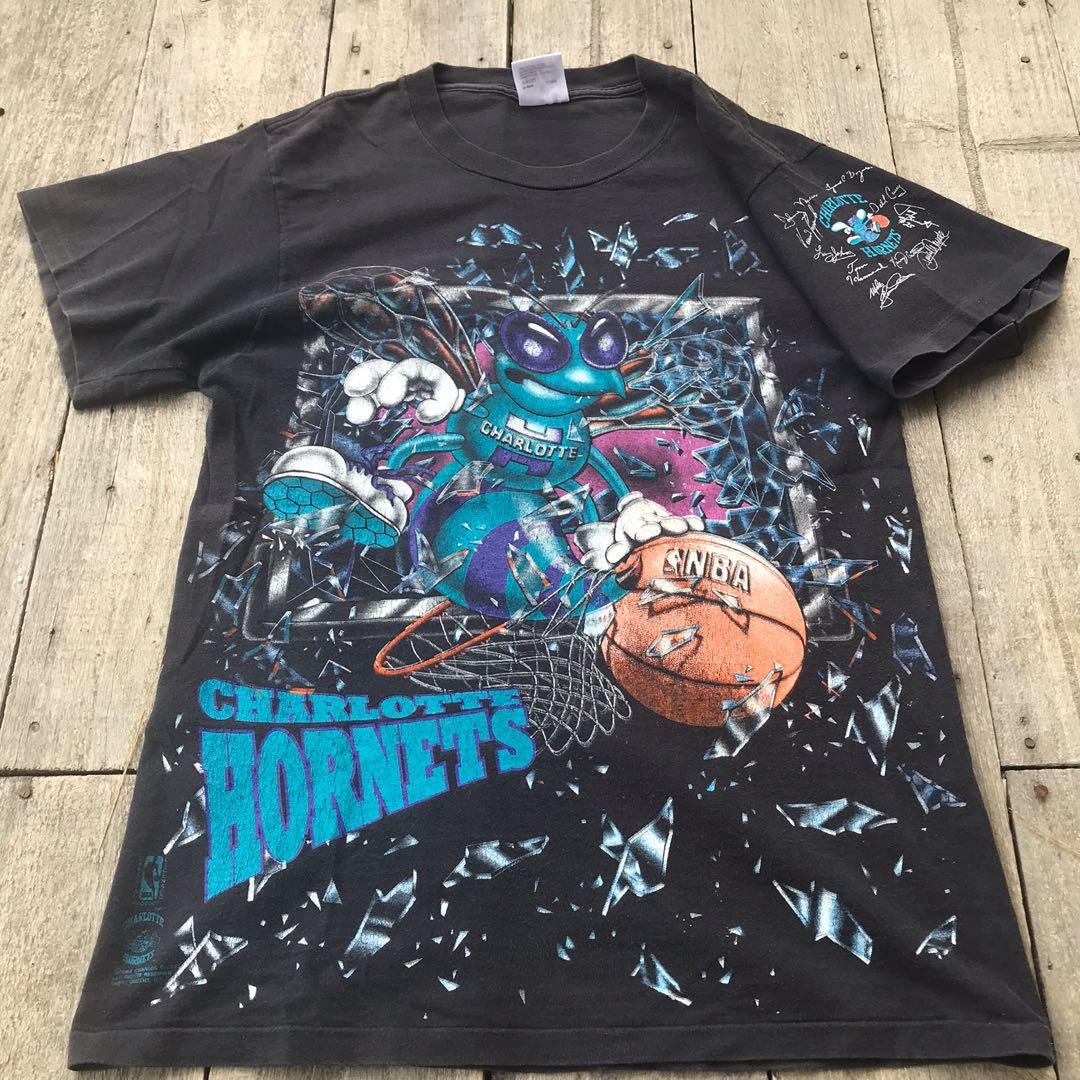 Vintage 1992 Charlotte Hornets Shattered Backboard tee