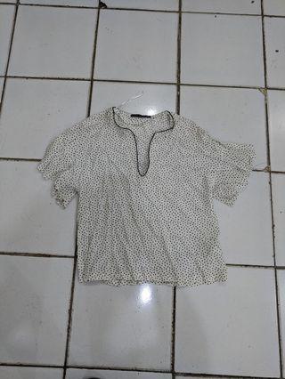 Zara Top Blouse White Putih Minimalis Duma Alike