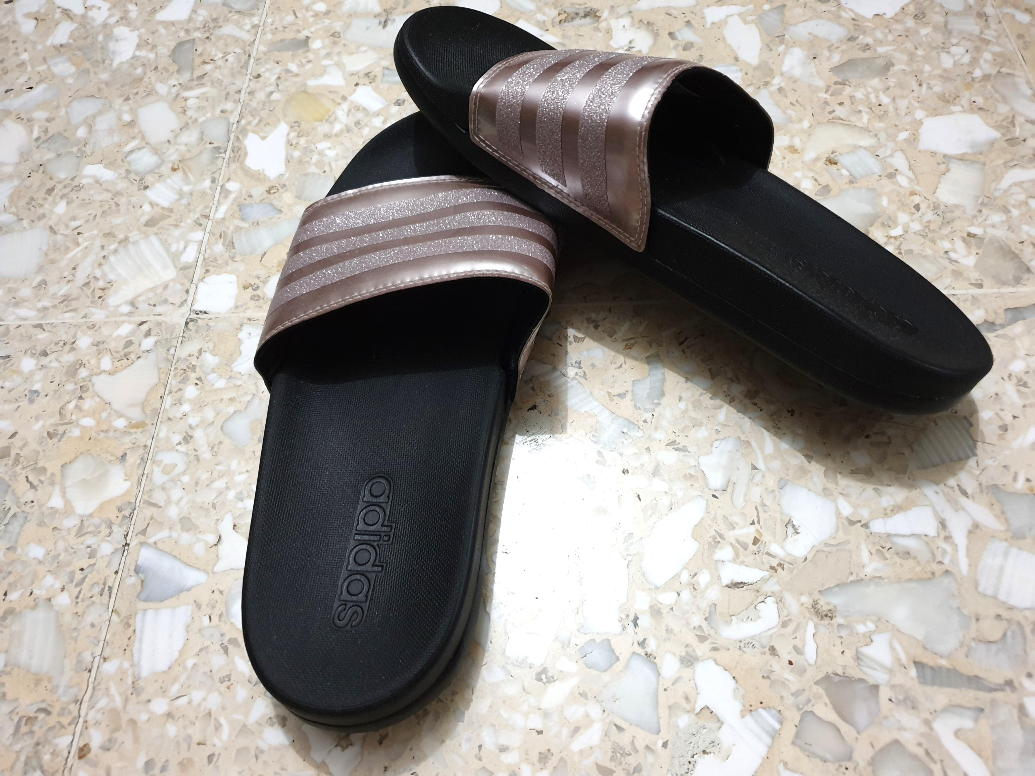 adidas comfort women