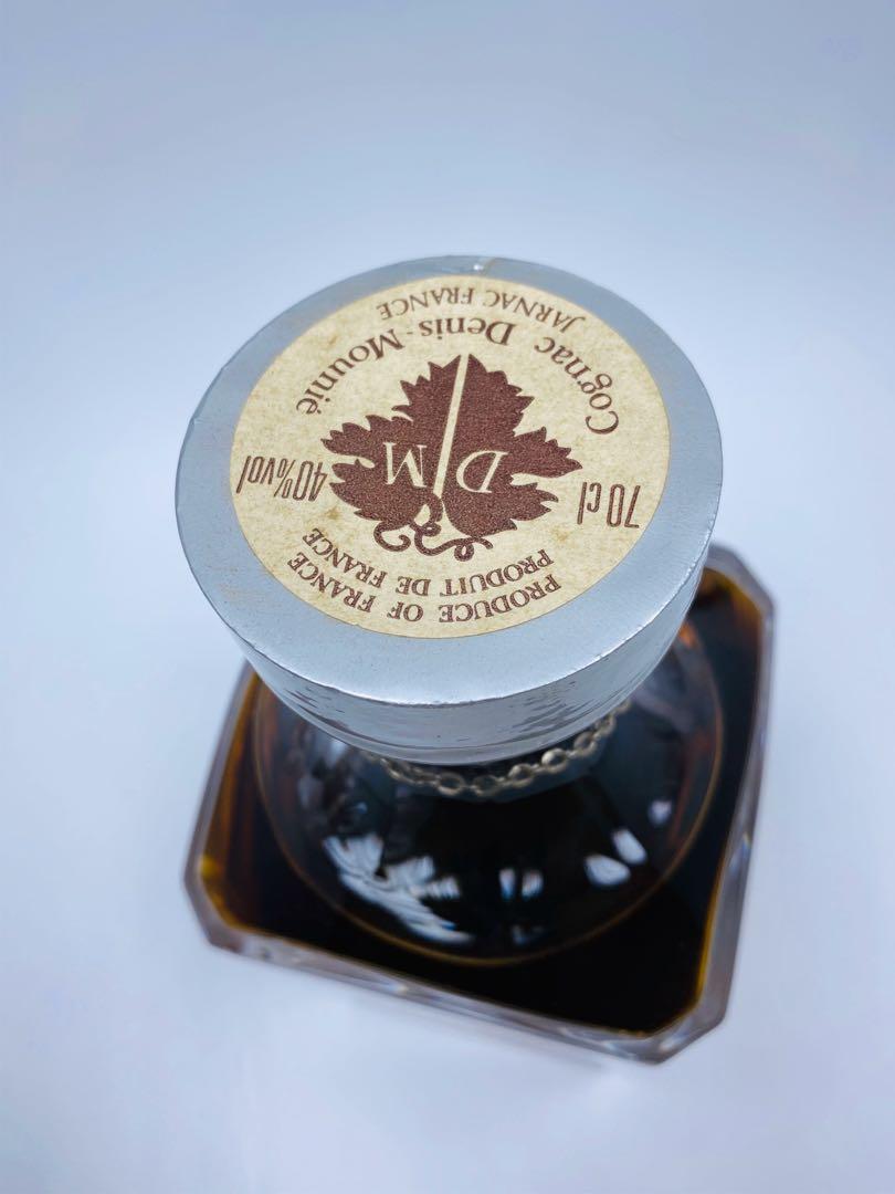 Dennis mounie Napoleon extra fine Cognac 700ml 金葉水晶樽 Dennis mounie Napoleon extra fine Cognac 700ml 金葉水晶樽