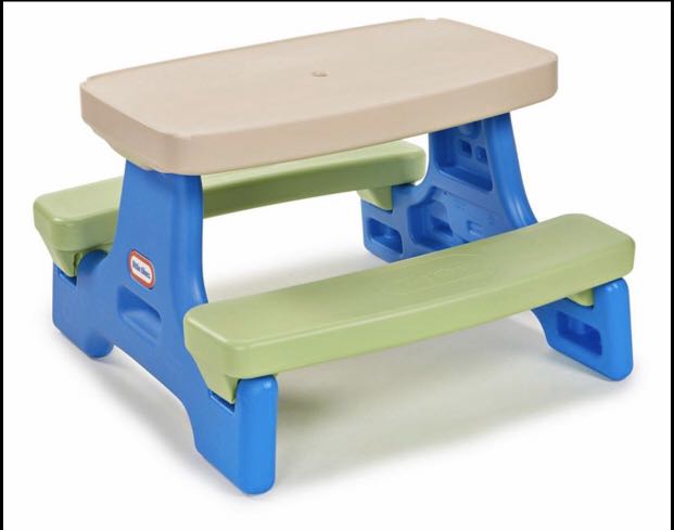 EUC Little Tikes easy store jr. play table / picnic table