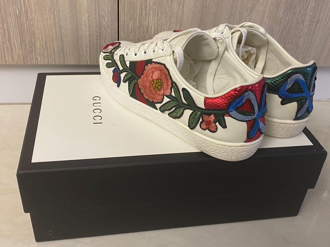 gucci sneakers floral embroidery