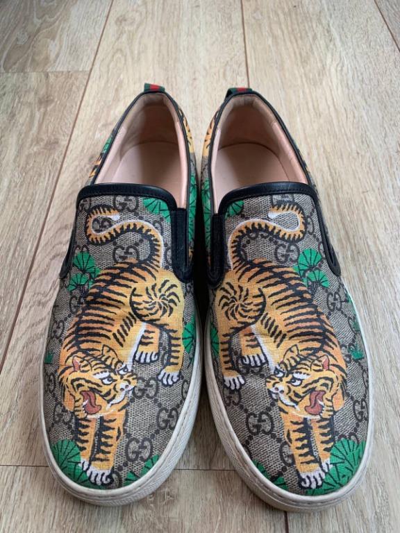 Gucci bengal tiger slip on hot sale
