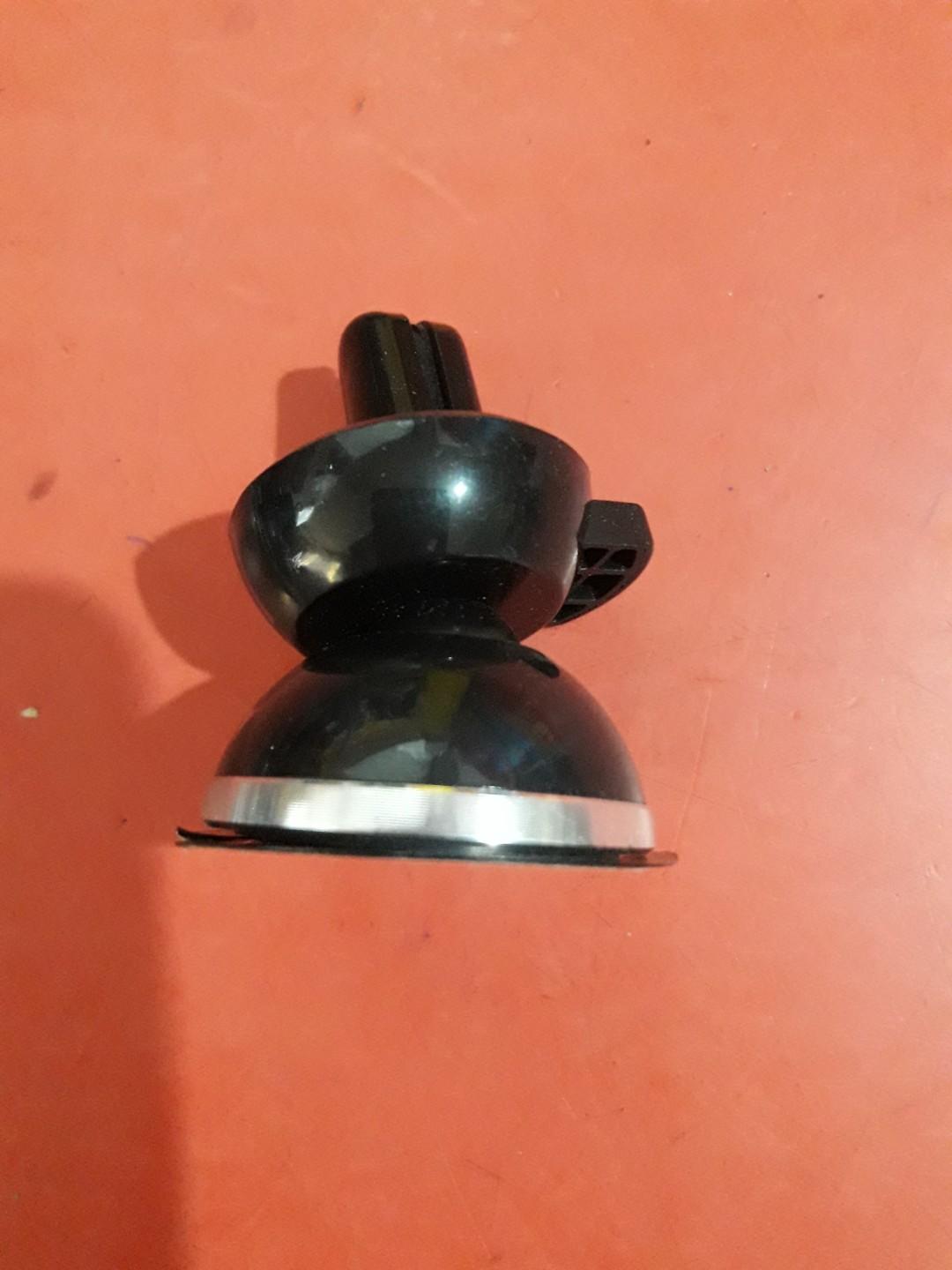 Magnetic Car Cellphone Holder (Category: Mounts & Holders) located in Las Pinas. Submitted by jaziyah4 (Listing ID 284123713, Image 1). Description: like new. Magnetic Car Cellphone Holder. never been used. no box..
