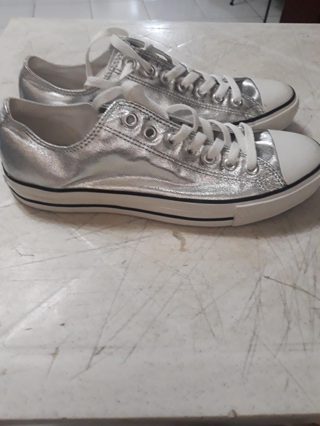 womens silver converse sneakers