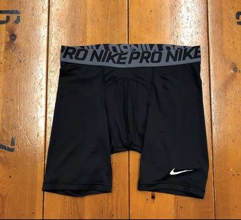 全新未剪牌Nike Pro Men's Tights 男裝黑色Black Base Layer Leggings