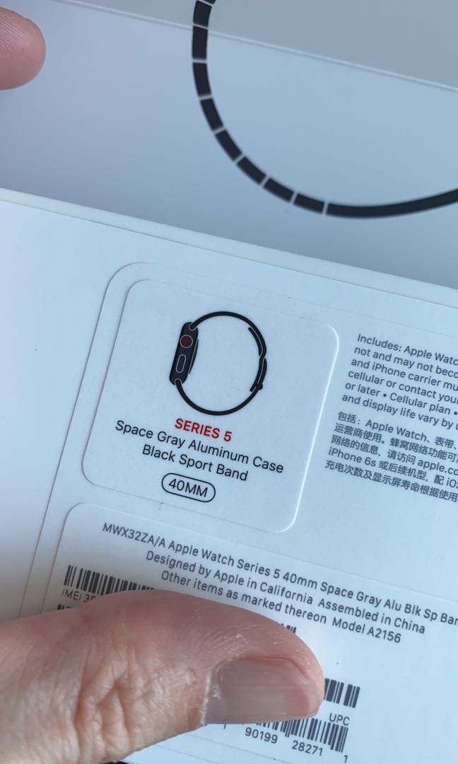 Apple Watch Series 5 (GPS + Cellular) 40mm Space Grey Aluminium Case with  Black Sport Band, Mobile Phones \u0026 Gadgets, Wearables \u0026 Smart Watches on  Carousell