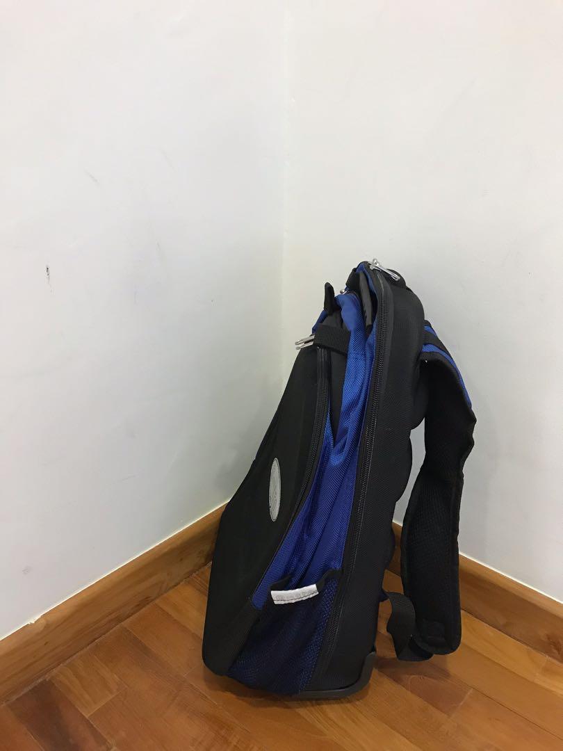 Backpack (Category: Infant Playtime) located in Singapore. Submitted by sbarnes34 (Listing ID 284274886, Image 3). Description: Micro 4 in 1 rucksack in blue color This set turns your Maxi classic scooters into Luggage on the Go! The Maxi Micro 4in1 Rucksack. Click your rucksack onto your scooter and scoot away! Great for school trips and travel. Rucksack only for conversion of your Maxi classic Micro scooter (not deluxe model). Have one availabl