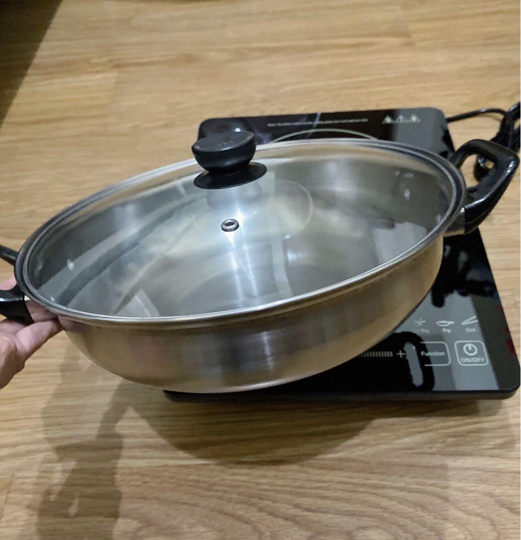 Blakk Induction Cooker with Free pot, Furniture & Home Living