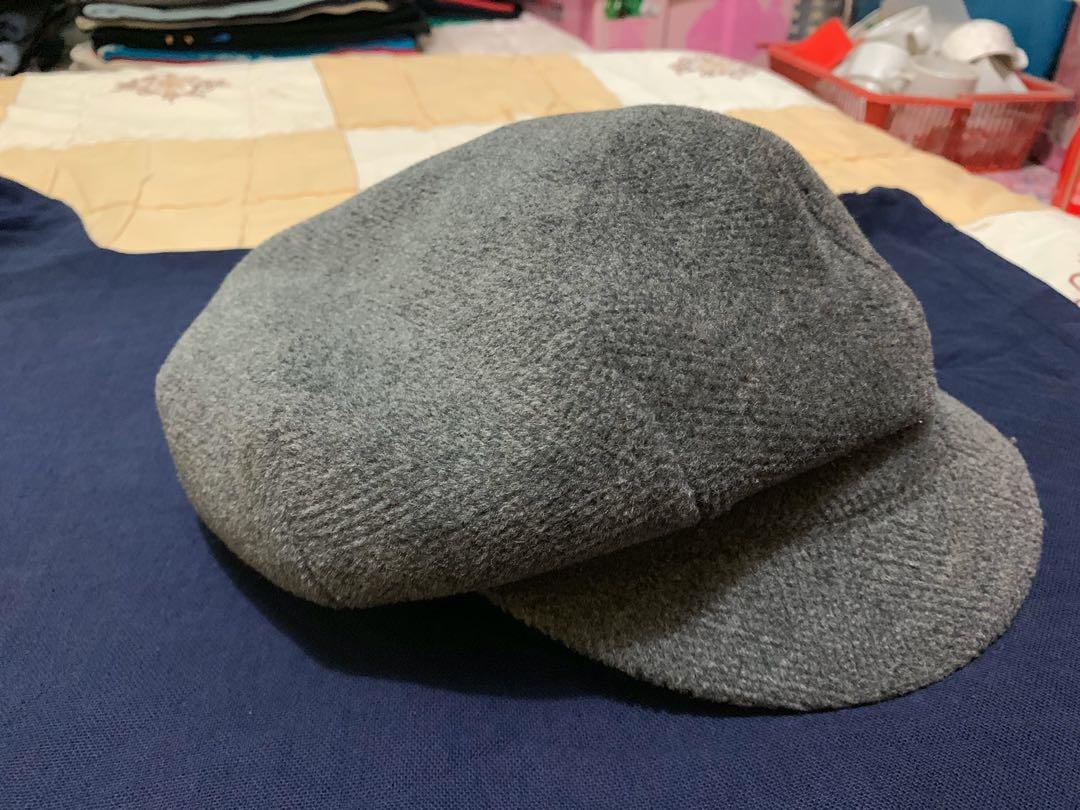 Burberry newsboy hat, Men's Fashion, Watches & Accessories, Cap & Hats