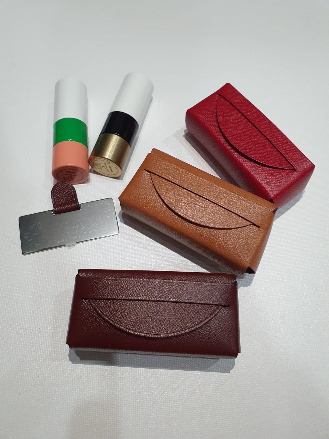 Hermes Lipstick holder in Gold Rough H and Rouge Pigment, Luxury