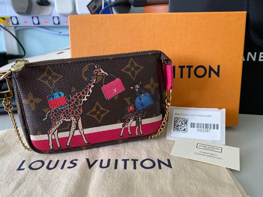 Louis Vuitton Monogram Giraffe Xmas Pochette Accessoires Louis