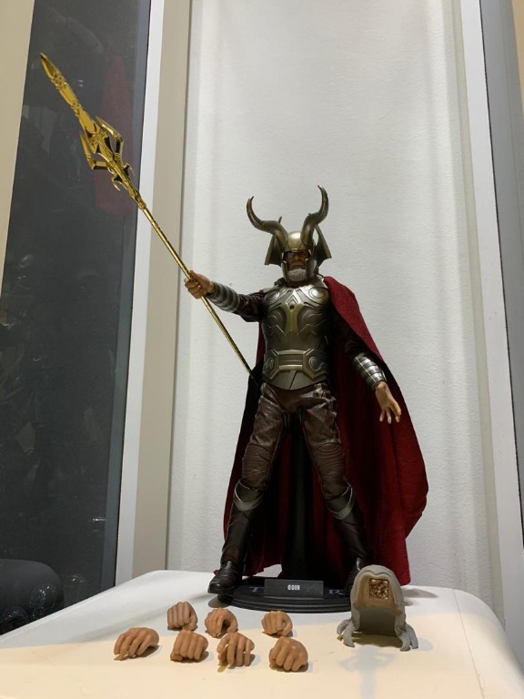 Hot toys odin 2025