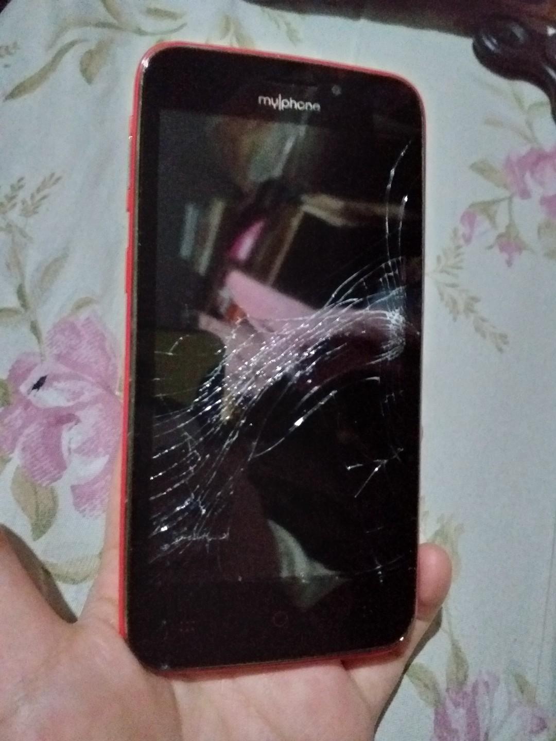 my|phone my26 (red variant) (Category: Android Others) located in Marikina City. Submitted by pre_loved.xs (Listing ID 284340649, Image 3). Description: Rfs: Spare Parts to ReUse for other phones ⚠️ ⚠️ inclusion: ✅ my|phone my26 unit ✅ box and, ✅ some papers ⚠️ NO! earphones and charger included 🚫 MOP: GCash | Palawan Express ✌🏻 ⚠️ unit: my26 | color: red Screen size: 4.5" | 216 ppi OS: Android 5.1 Lollipop 🍭 CPU: 1.2GHz Quad-Core | Spreadtrum