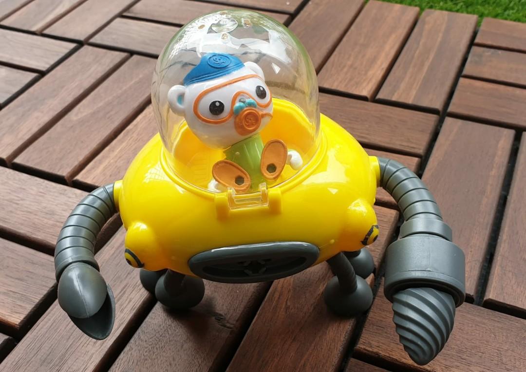 Octonauts Gup D With Captain Barnacles Hobbies Toys Toys Games On Carousell