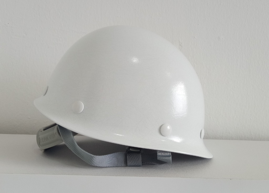 Tanizawa Safety Helmet 118 FRP White (Malaysia DOSH Compliance