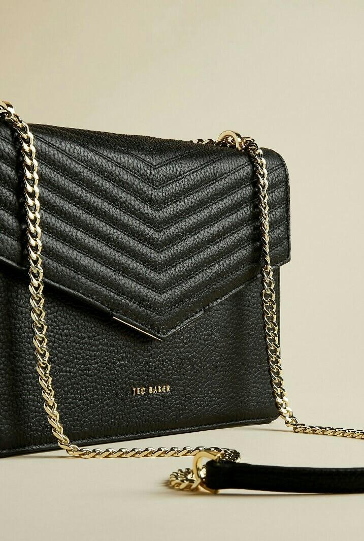 Ted baker quilted envelope 2025 bag