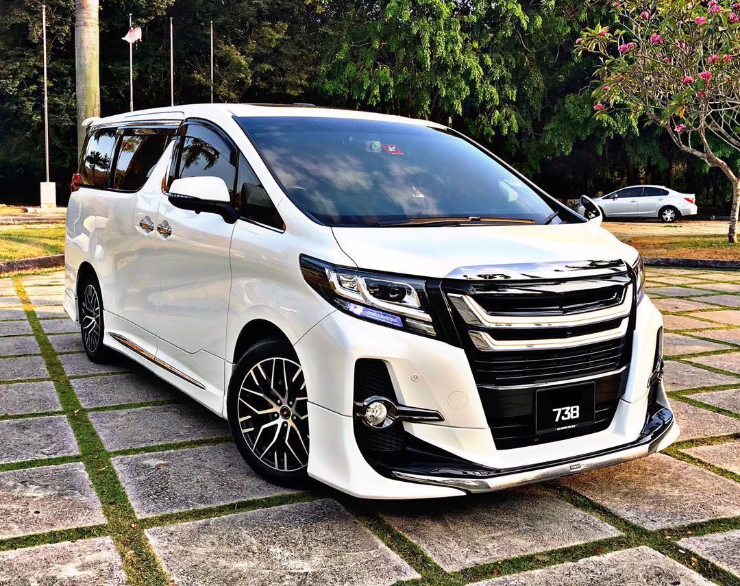 TOYOTA ALPHARD AGH30 2.5 AUTO SEWABELI BERDEPOSIT, Cars, Cars for Sale ...