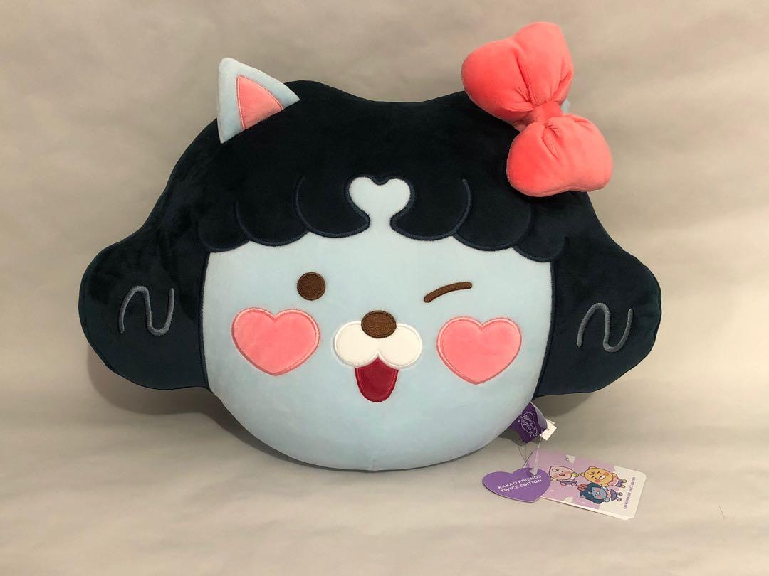 Twice X Kakao Friends *全新*現貨*, 興趣及遊戲, 收藏品及紀念品, 韓流 Carousell