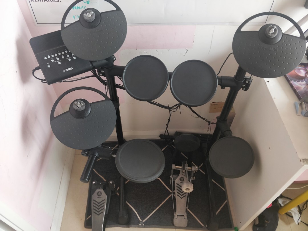 Yamaha DTX 450k electronic drum and  amplifier
