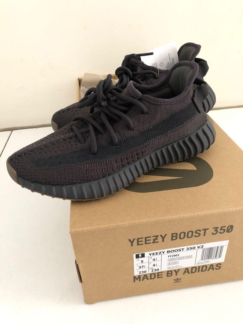 Adidas YEEZY BOOST 350 V2 Cinder Marsh On Foot Look