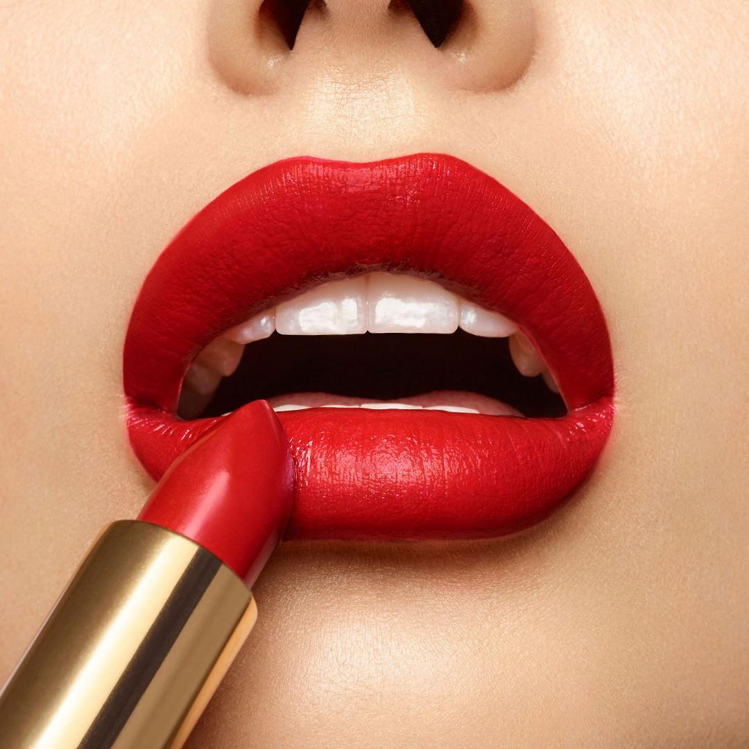 Rouge pur couture store gold attraction edition