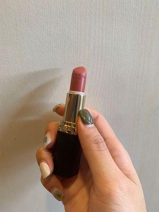 L'OREAL PARIS 巴黎萊雅  純色訂製唇膏 柔霧款-惹火玫瑰 220 第N次初戀