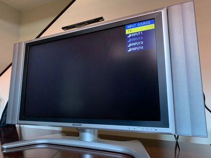 Sharp LCD TV 32in