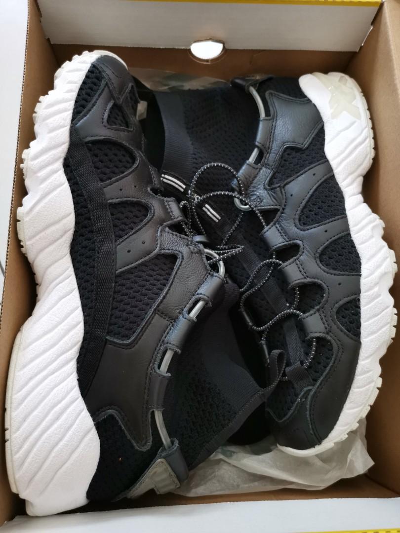 Asics Tiger Limited Edition Men s Fashion Footwear Sneakers on Carousell