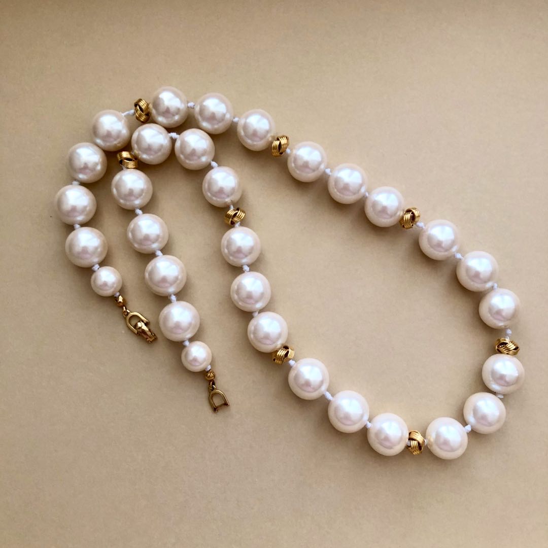Vintage christian dior sales pearl necklace