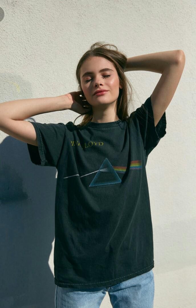 Brandy melville outlet pink floyd shirt