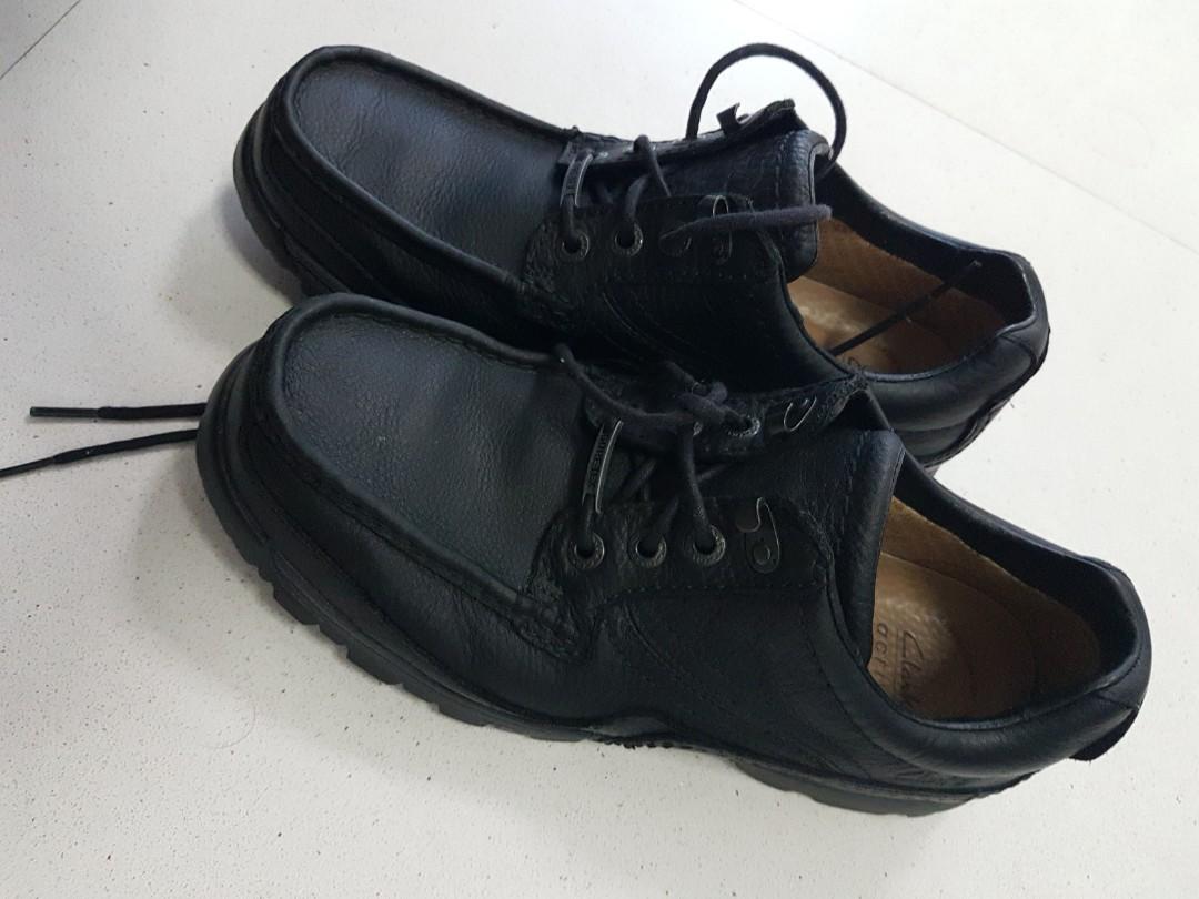Clarks Air Gore-Tex, Sneakers on Carousell