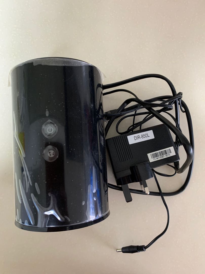 Starhub Wii Router FREE Starhub wireless network router, Electronics, Others on Carousell