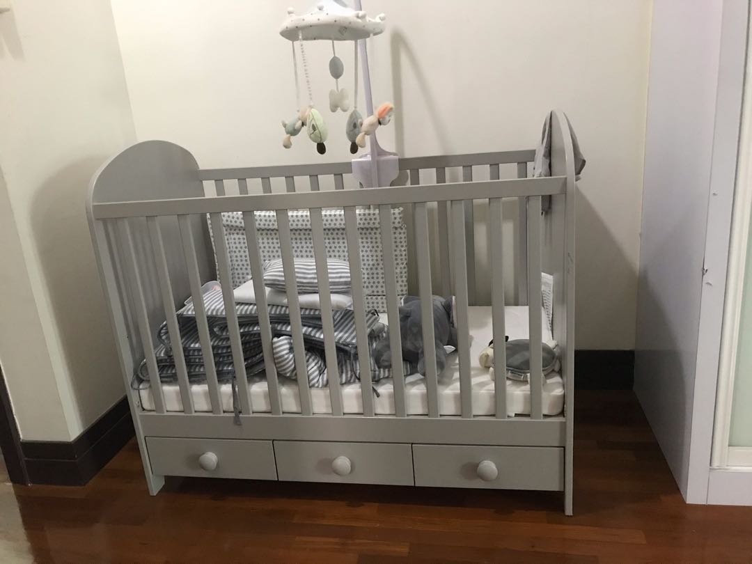 Gonatt outlet ikea crib