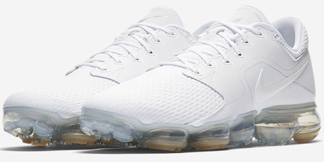 Nike vapormax cs white top