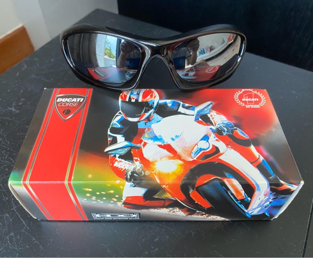 Oakley Monster Dog Ducati, Men's Fashion, Watches & Accessories 