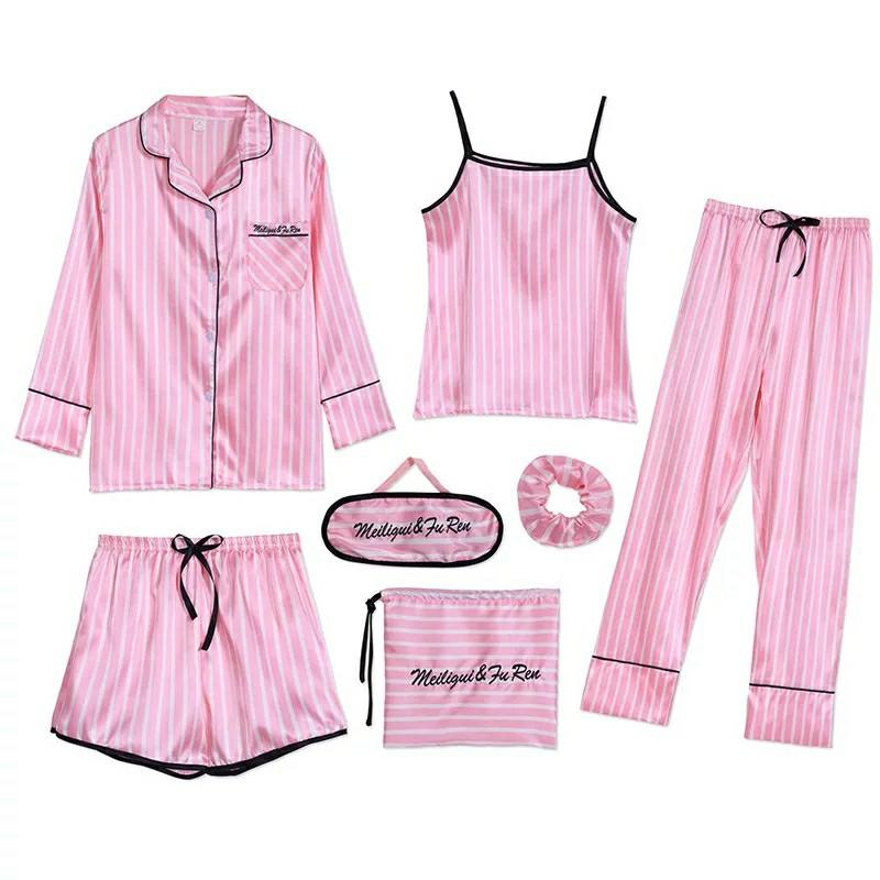Pyjama gift set women's